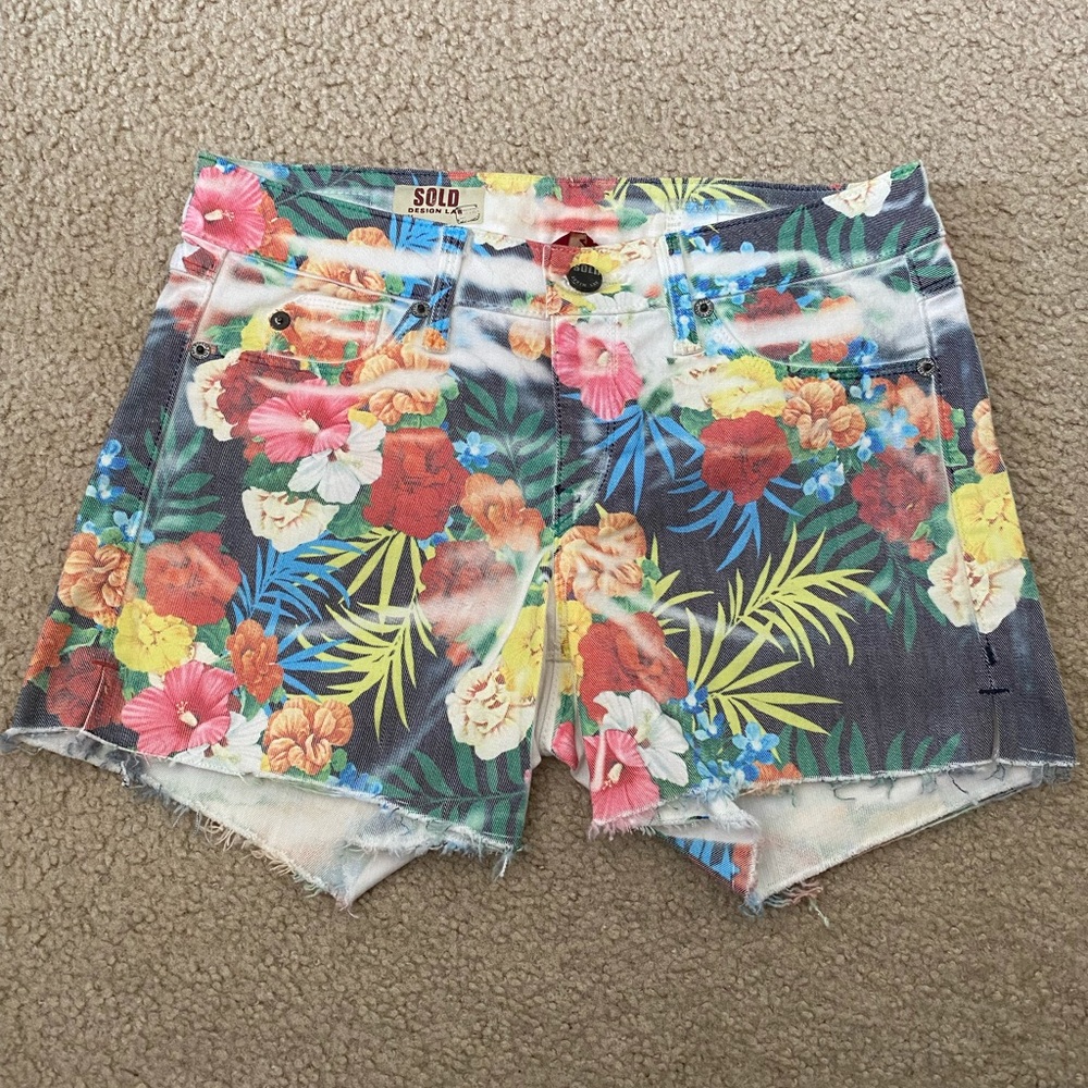 Design Lab Floral Denim Shorts